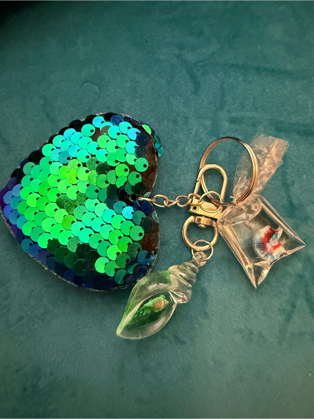 Sequin Heart Keychain with Miniature Wine Glass Charm - Picture 5 of 5